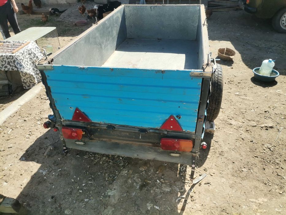 Продам прицеп для легковых авто