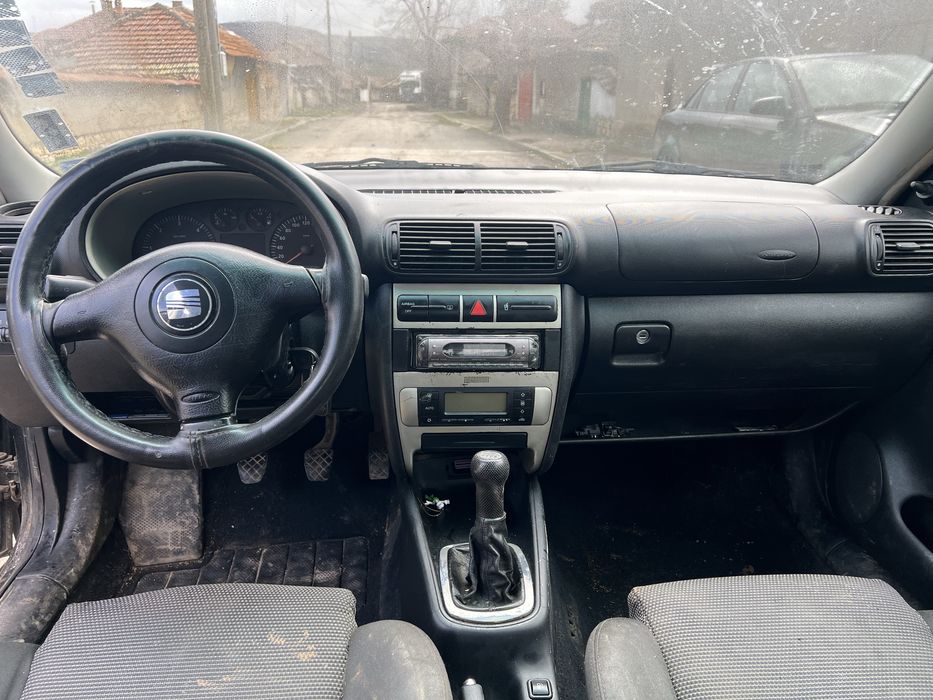 Сеат леон 1.9 тди 110 коня само на части