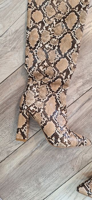 Дамски ботуши, тип чизми, 37 номер