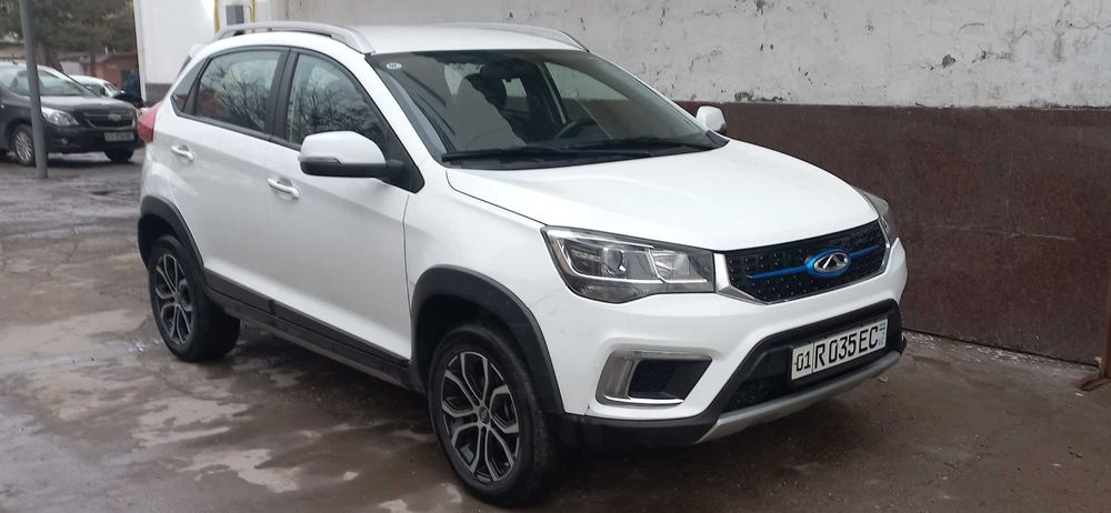 Продаётся электромобиль