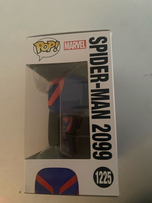 Funko pop spider man 2099