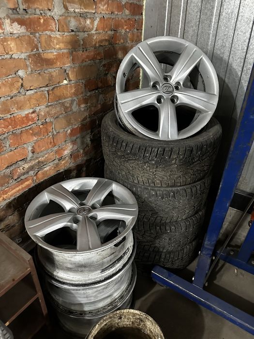 Продам диски лексус