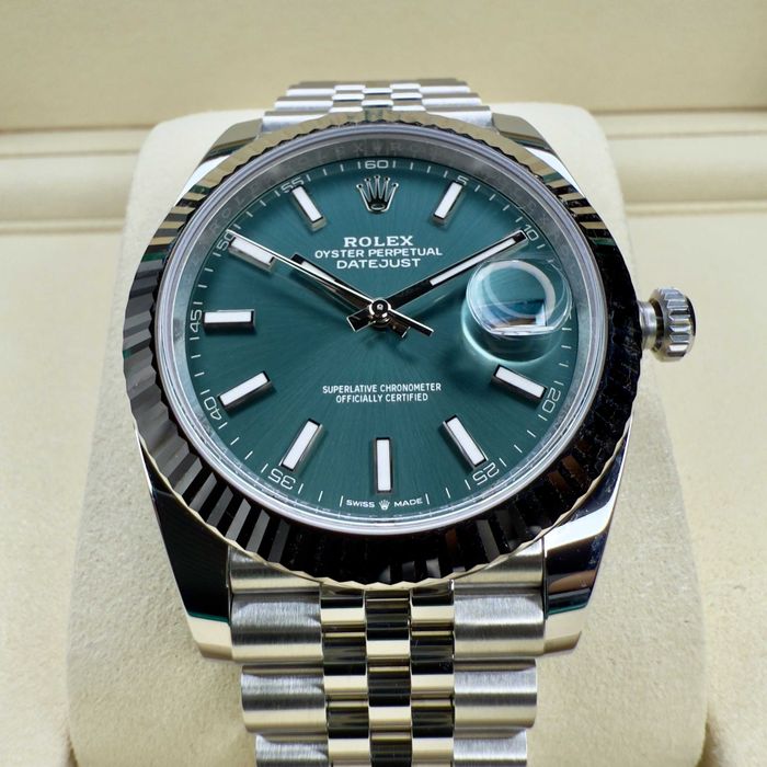 Rolex Datejust Green Mint | PE STOC | New | 41mm | 15750 EURO | 126334 | 2026
