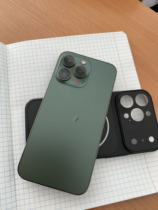 Продам айфон 13 про