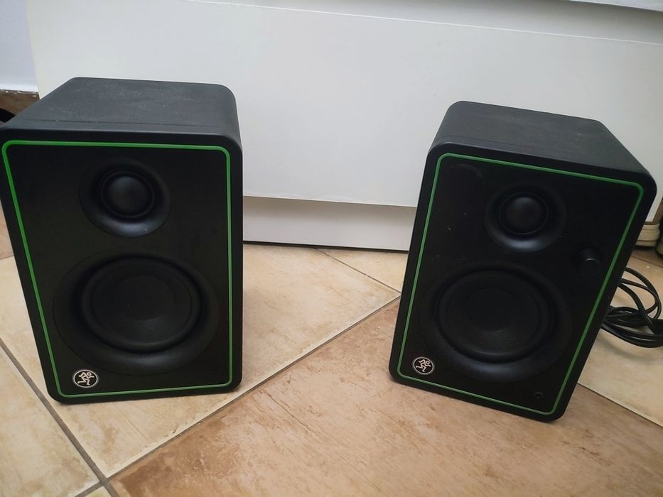 Boxe/monitoare Mackie CR3-X CADOU placă de sunet Behringer