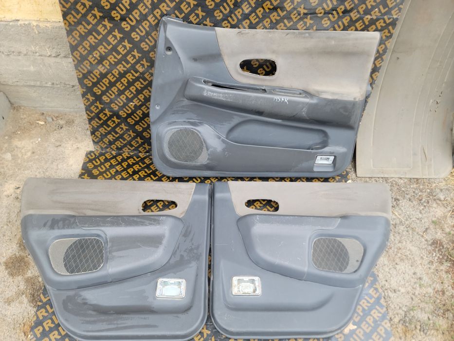 Обшивка дверей Монтеро