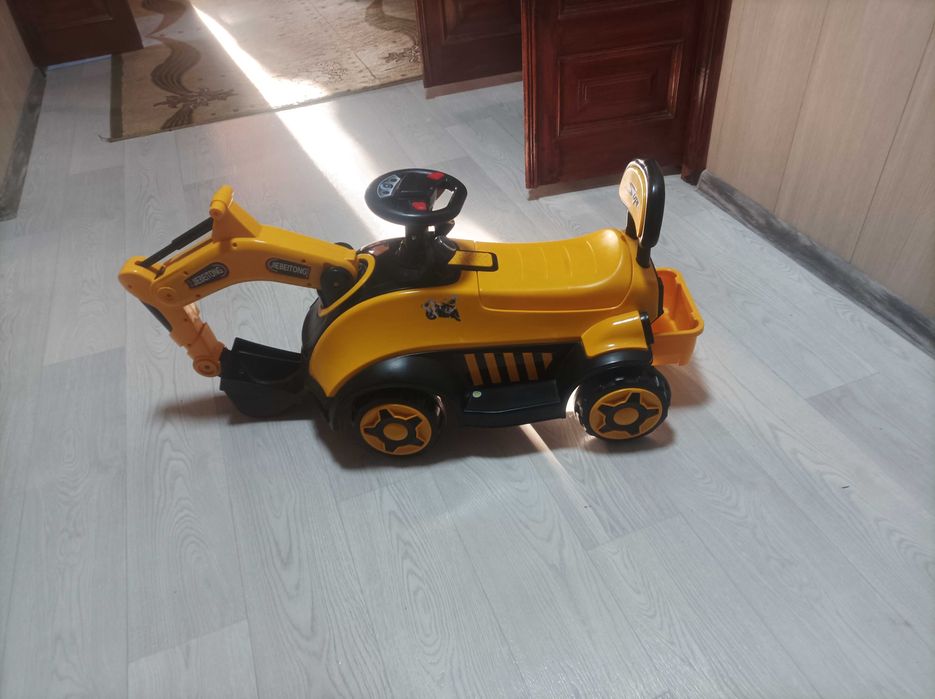 Электро экскаватор