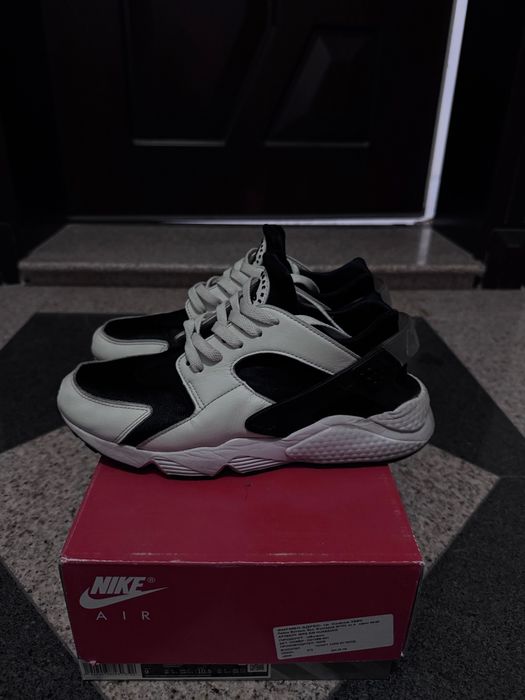 Оригинални Nike Huarache/JUST CAVALLI  обувки!