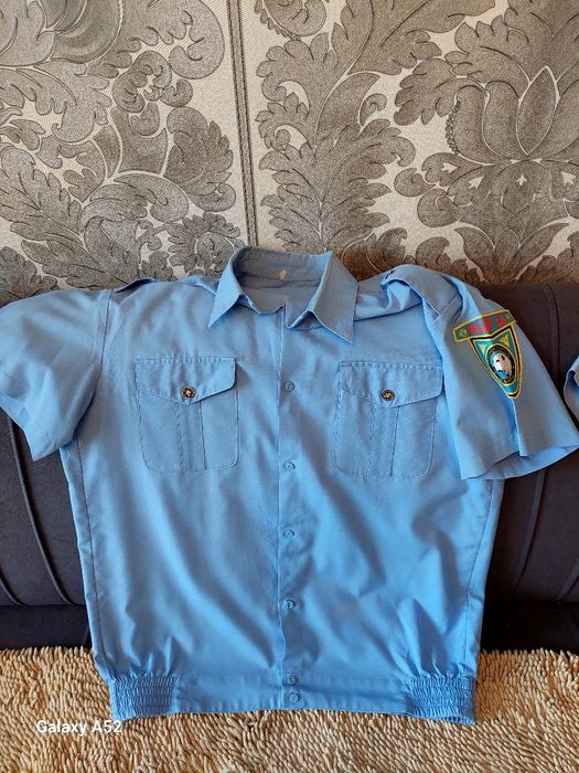 Рубашки форменные ! 2000т.