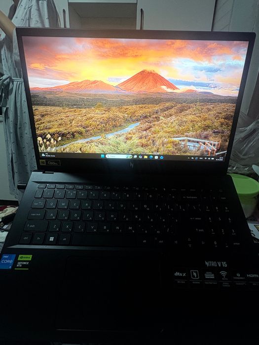 Acer nitro v15 2050