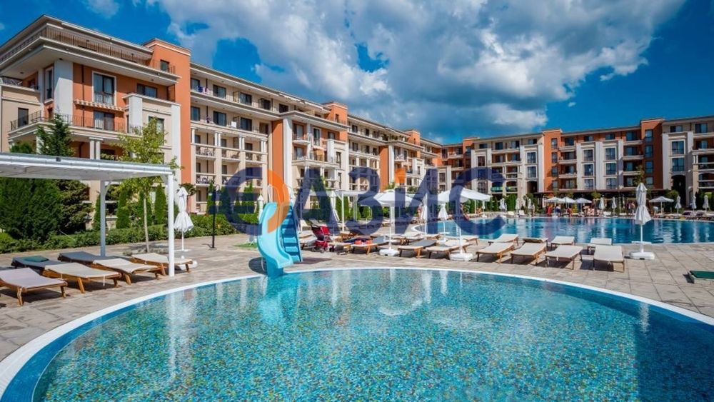 Продава се Тристаен апартамент в Свети Влас - 129 кв.м за 1036 €/кв.м - Снимка #4