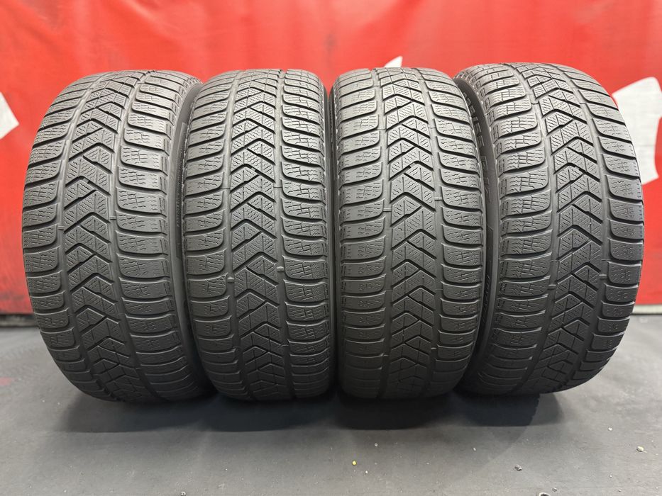 235 55 17, Зимни гуми, Pirelli SottoZero3, 4 броя