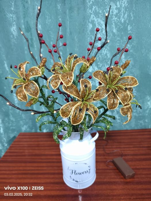 Продам букет, Лилии из бисера