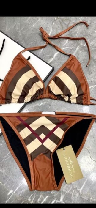 Costum de baie Burberry, model 2026, 8 modele, pret fix