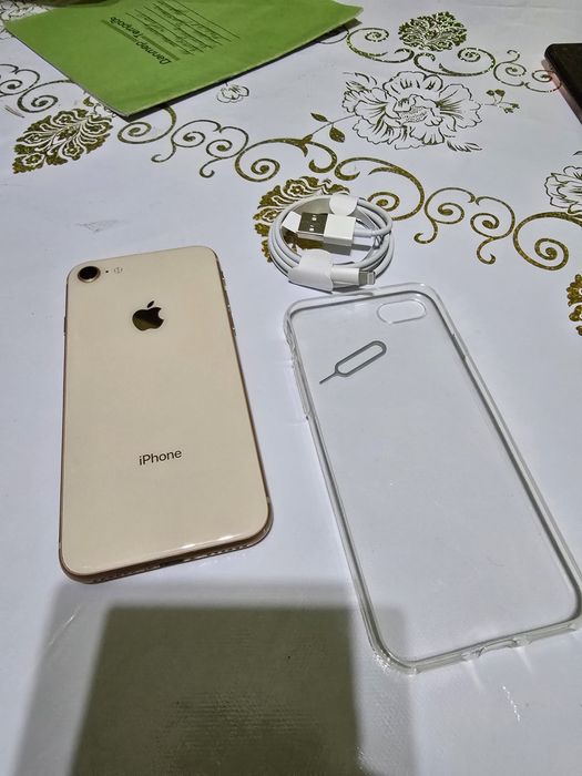 Айфон 8 iPhone 8 в отличном состоянии