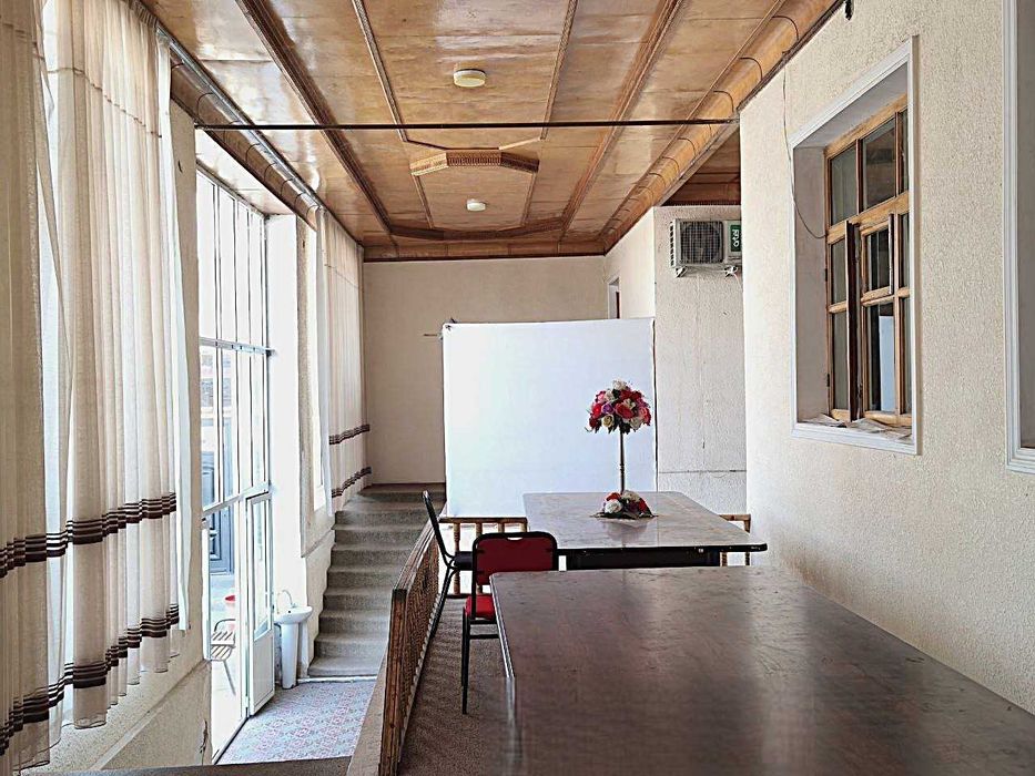 Yu  Продаётся дом на 8 сотках, м. Намданак, напротив ресторана Эльбрус