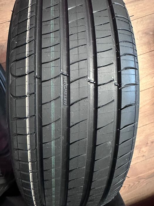 НОВИ Michelin e-Primacy
