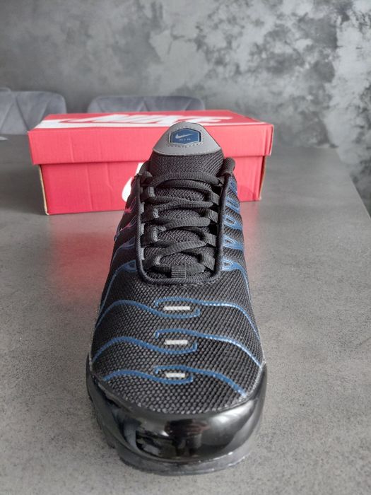 Adidași Tn uri Nike