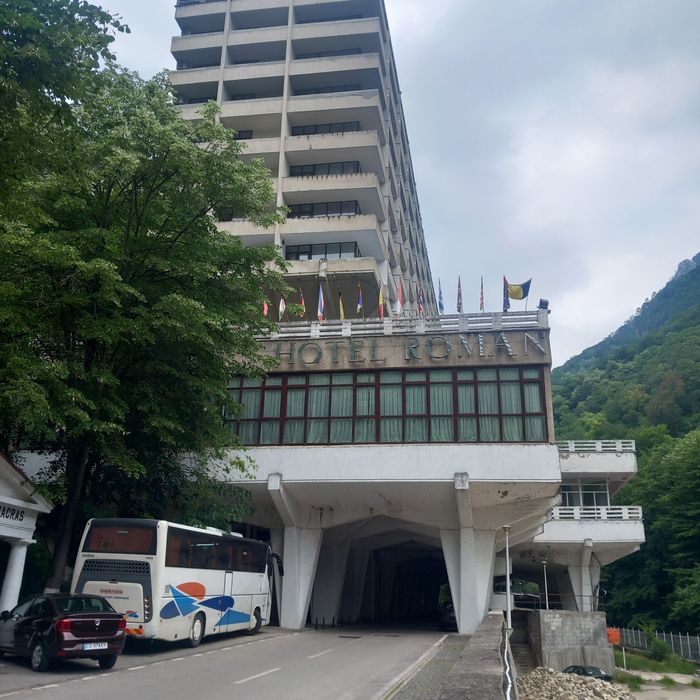 Transport Persoane cu Autocar Turistic ,Ocazionale!