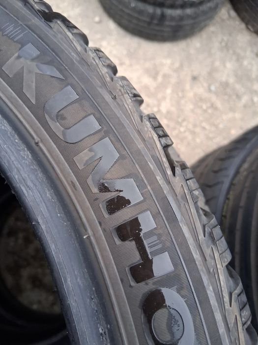 205 45 17 KUMHO 2бр всесезонни дот 2023г