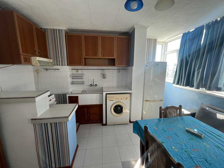 Продава се Двустаен апартамент в Казанлък - 70 кв.м за 1286 €/кв.м - Снимка #1