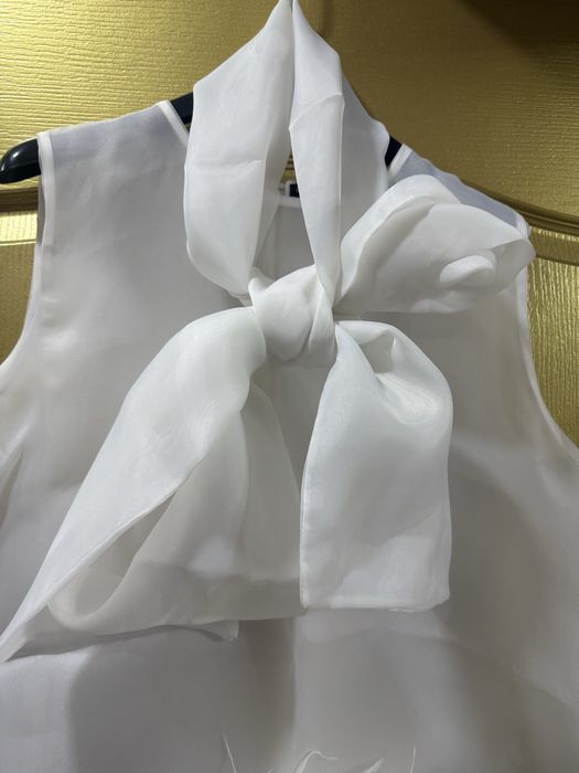 Нарядная кофточка из шифона . Италия .на втором фото с рукавом такая .