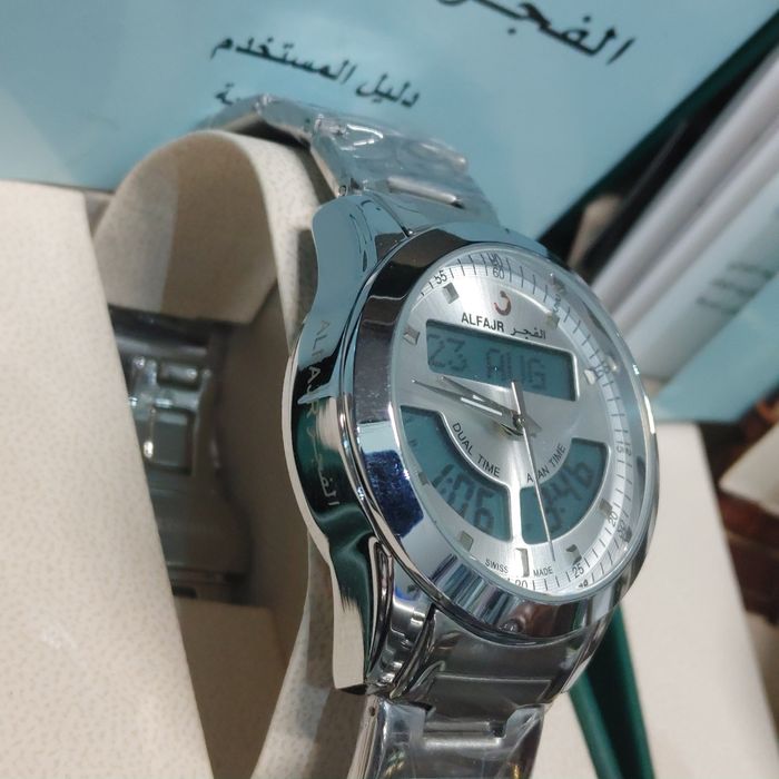 AL FAJR AAA soatlarini ko'p madellari bor