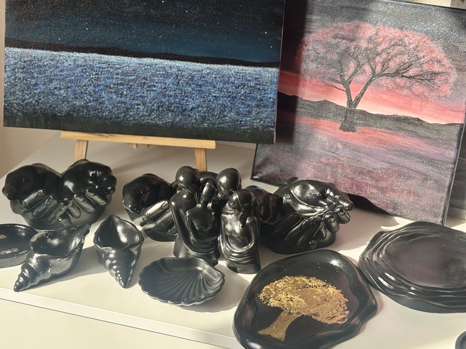 Продаю картины и декоры из гипса