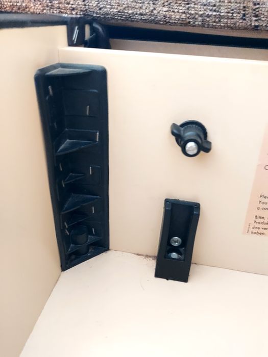 Продам диван Истикбаль