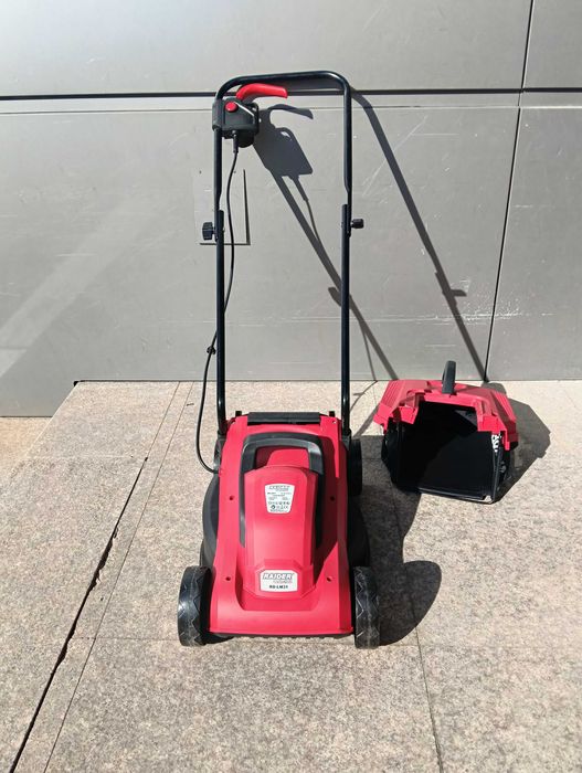 Косачка 1400W 33cm 30L 500m2 RD-LM31/	Хидрофор 1300W