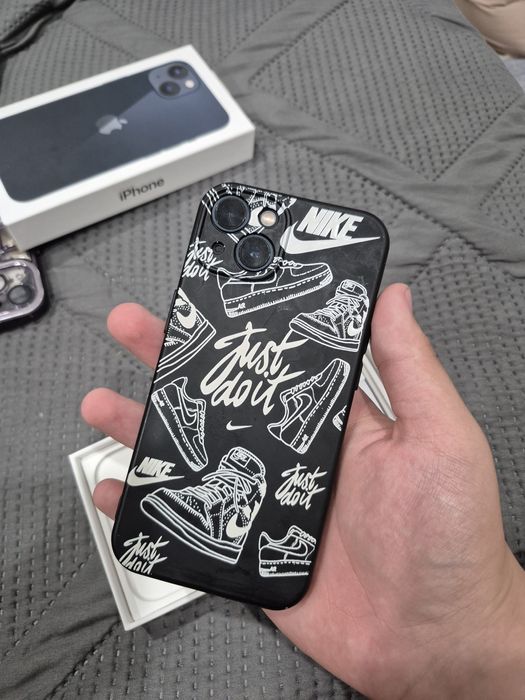iPhone 13 128gb.