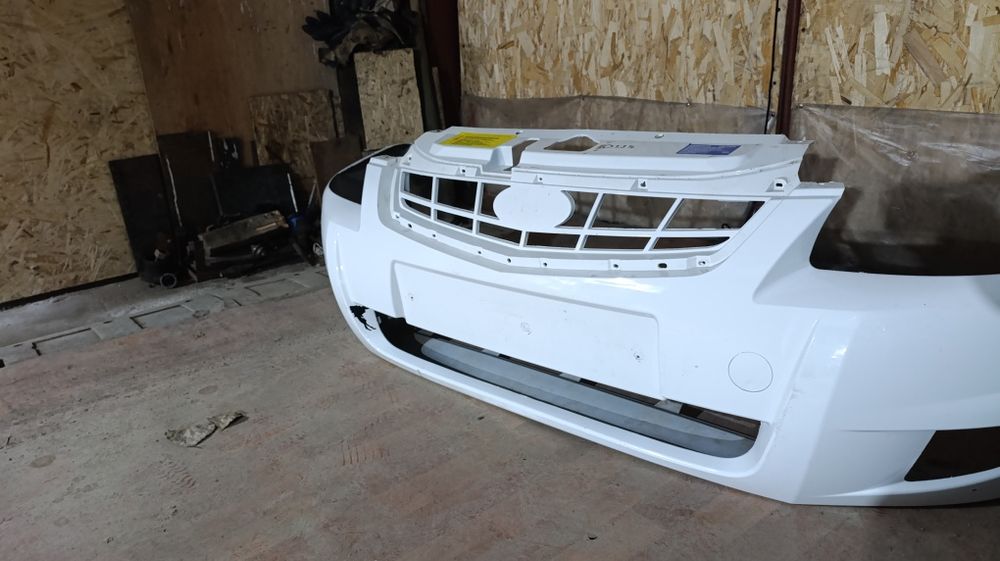 Приора бампер передний