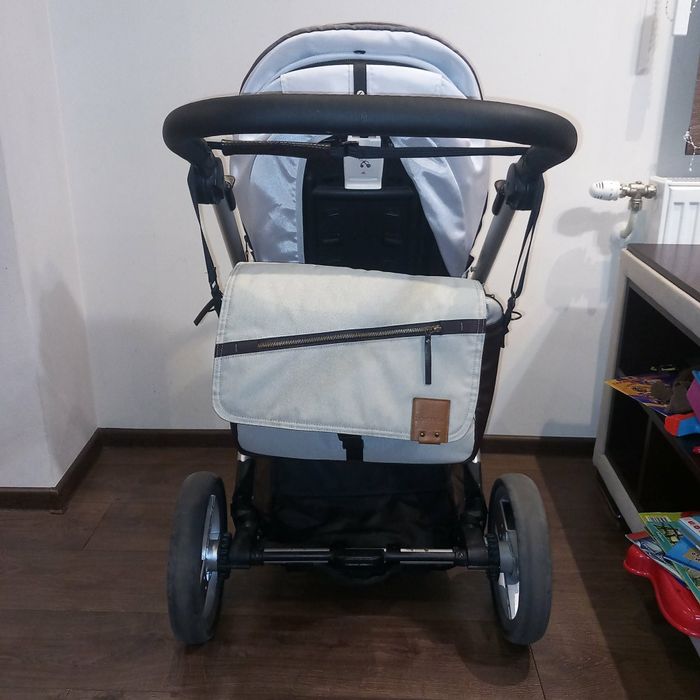 Количка Mutsy Evo