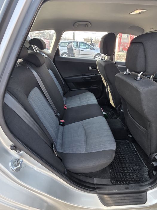 Kia ceed 2012 ,funcționează impecabil
