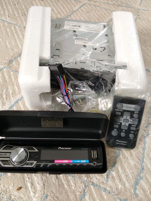 новая автомагнитола Pioneer