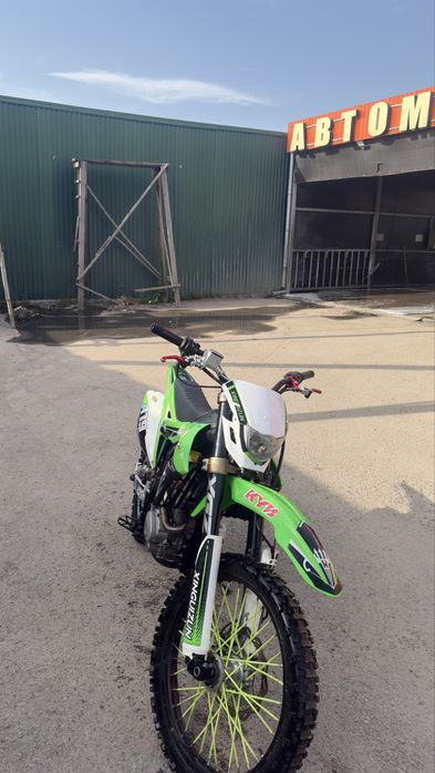 Продам эндуро XGZ 250куб