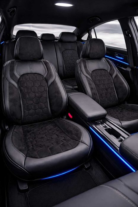 Комплект луксозна универсална тапицерия еко кожа и алкантара - черна, черно-сива или черно-червена.