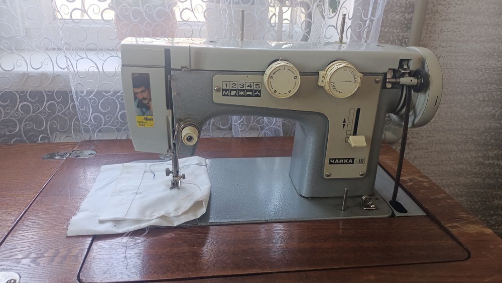Продается швейная машинка.