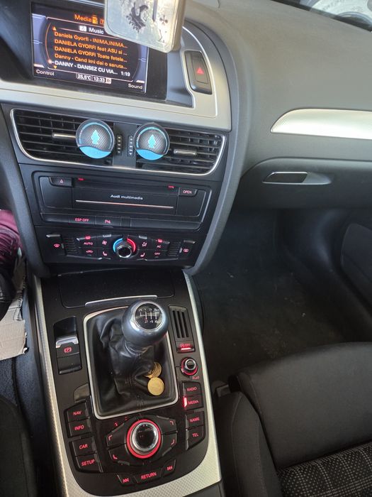 AUDI A4 2010 — imagine 2