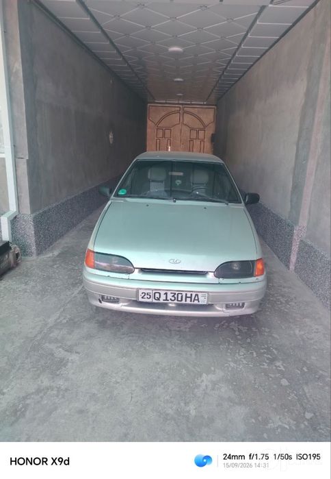 Lada 2115 sotiladi