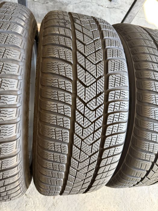Roti Bmw Style 778 ,Seria 3 G20,G21 ,Seria 4 G22 ,G23 ,Seria 5 G30, 31 , Seria 2 G42 , X1 + anvel iarna 225/50/17 , Pirelli ,7 mm , DOT 2025 !