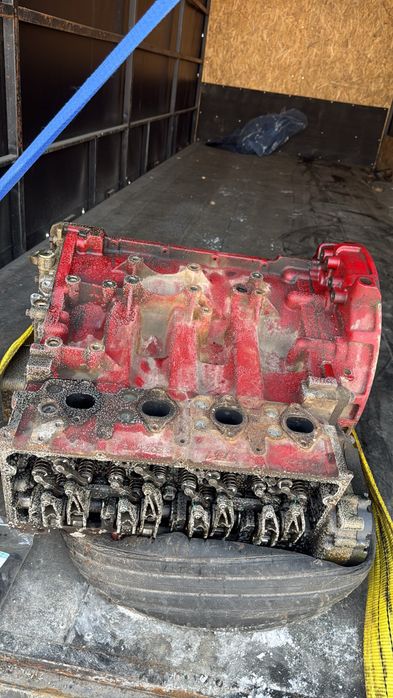 Продам двигатель Cummins дизель