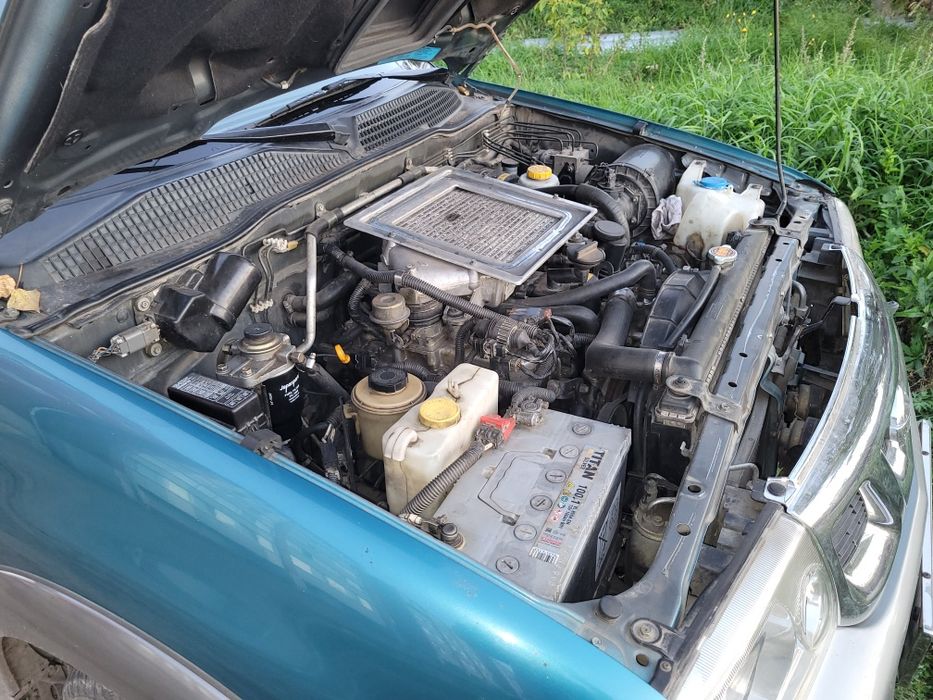 Машина ниссан теранно 2