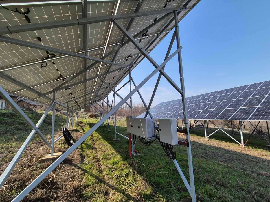 Фотоволтаична централа 60 KW и къща до гр. Белене .