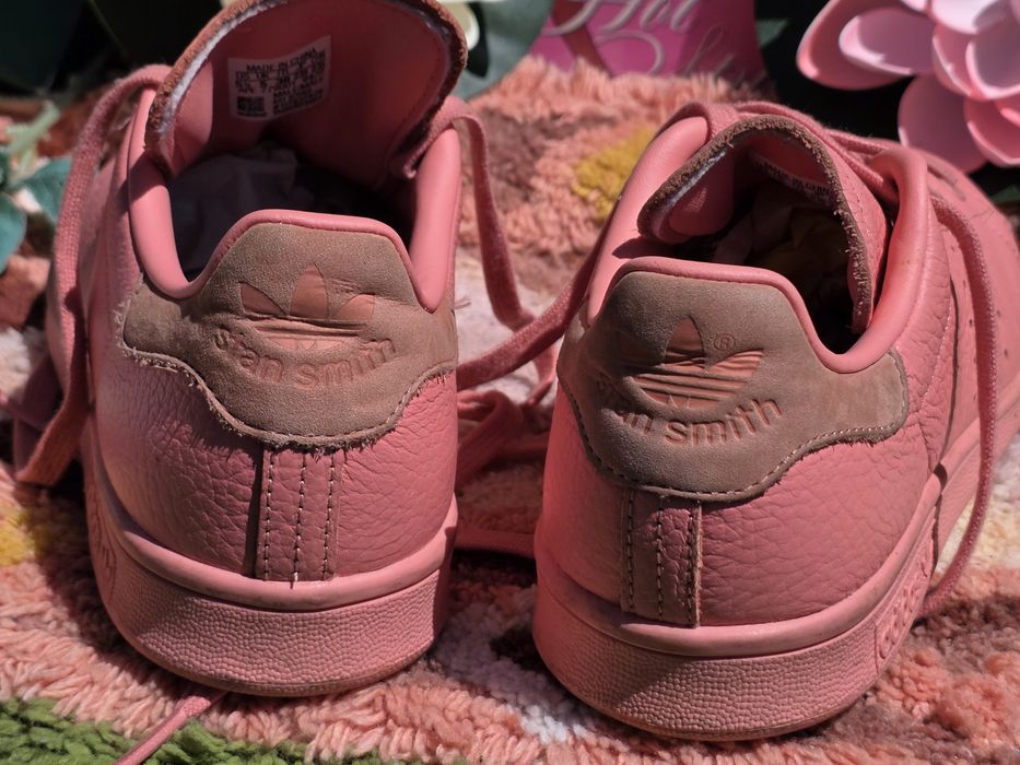 Adidas Sam Smith кецове от кожа в неоново розово