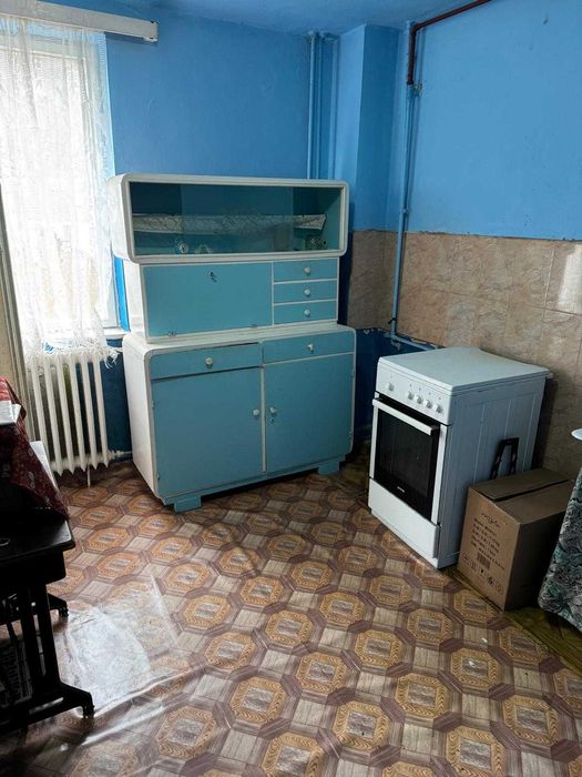 Vând apartament 2 camere, etaj 1, decomandat, DISPONIBIL IMEDIAT