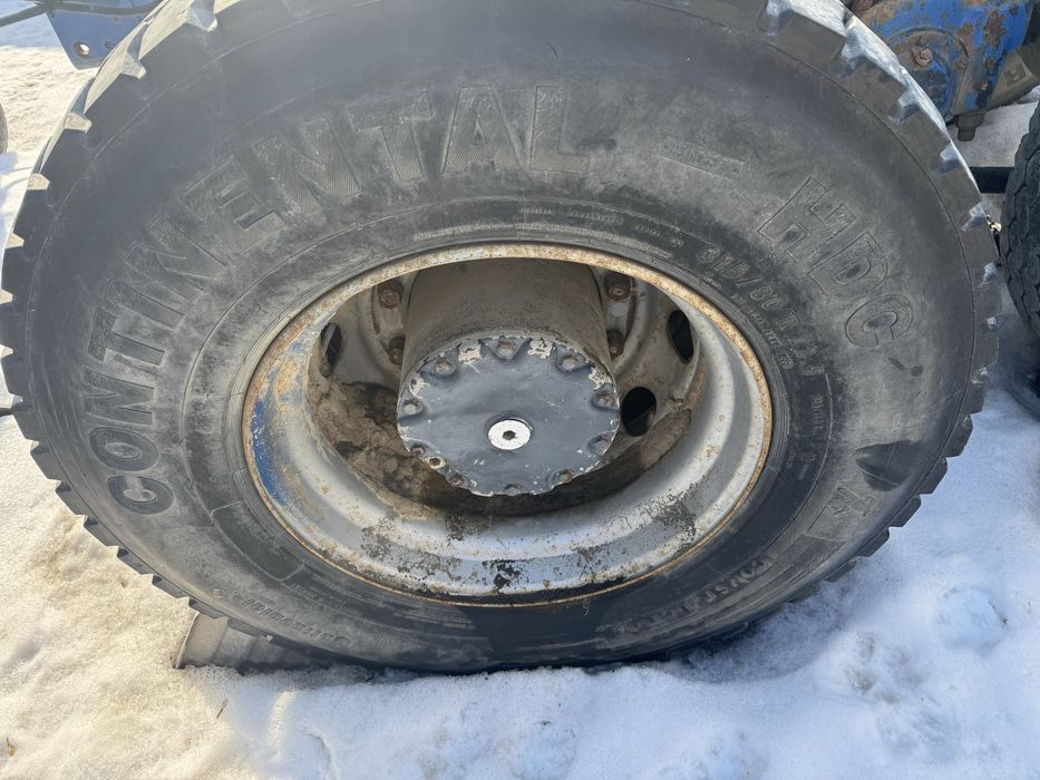 Продам шины 22.5