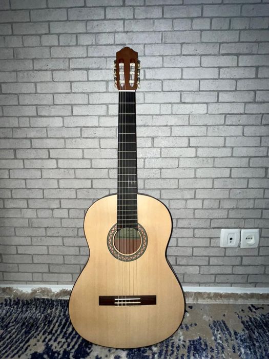 Гитара Yamaha оригинал