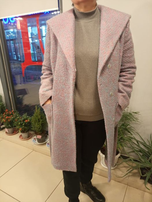 Продам пальто 8000 т.