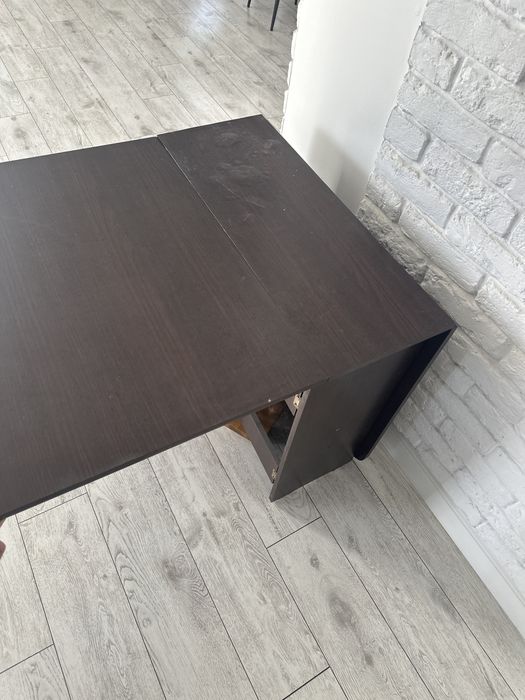 Стол книжка  не дорого